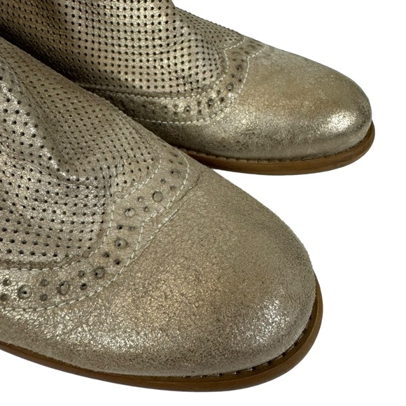 Sundance Booties Boots Metallic Gold Wingtip Size 38 - Picture 11 of 16